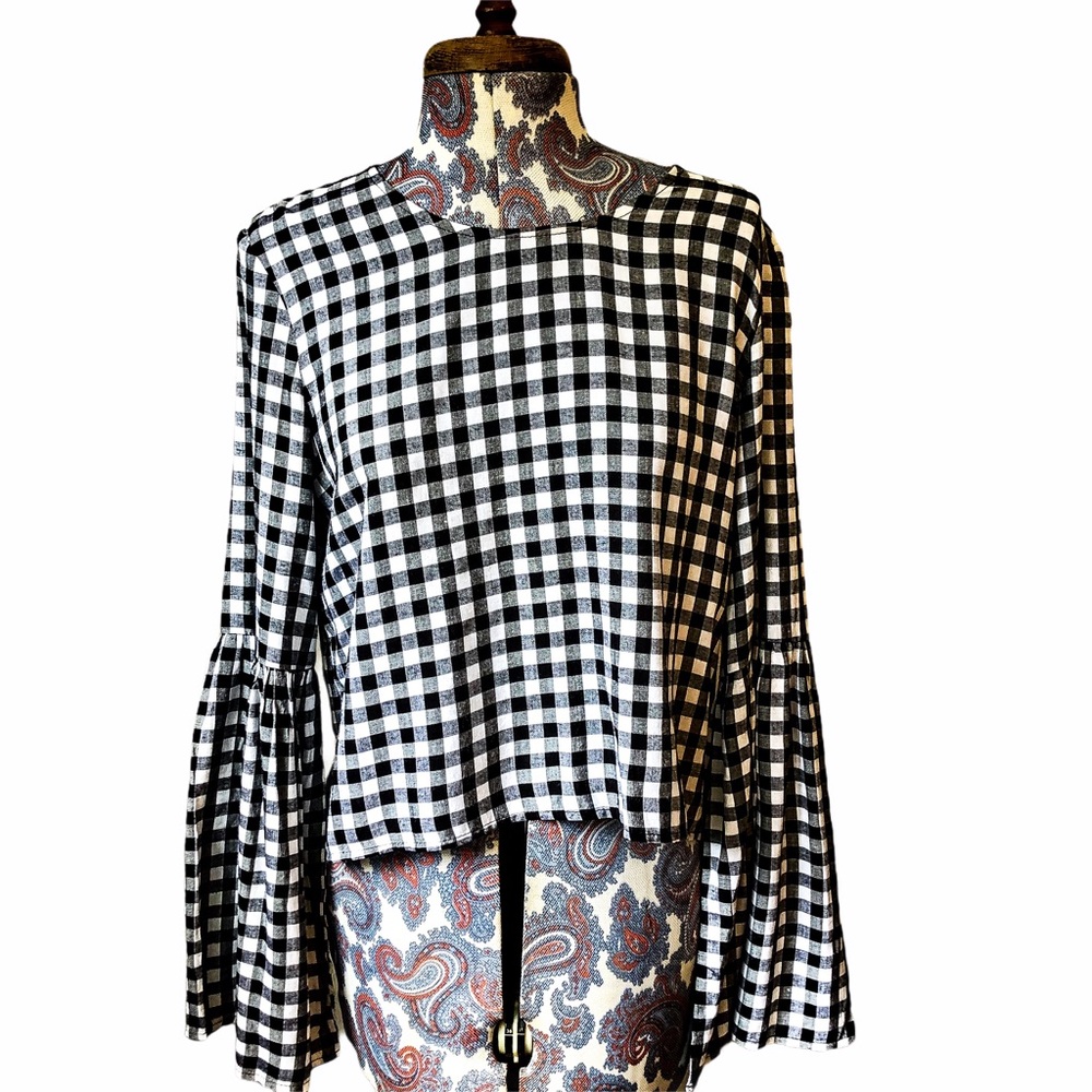 HYFVE Sml Gingham Bell-sleeve Blouse Blk&White